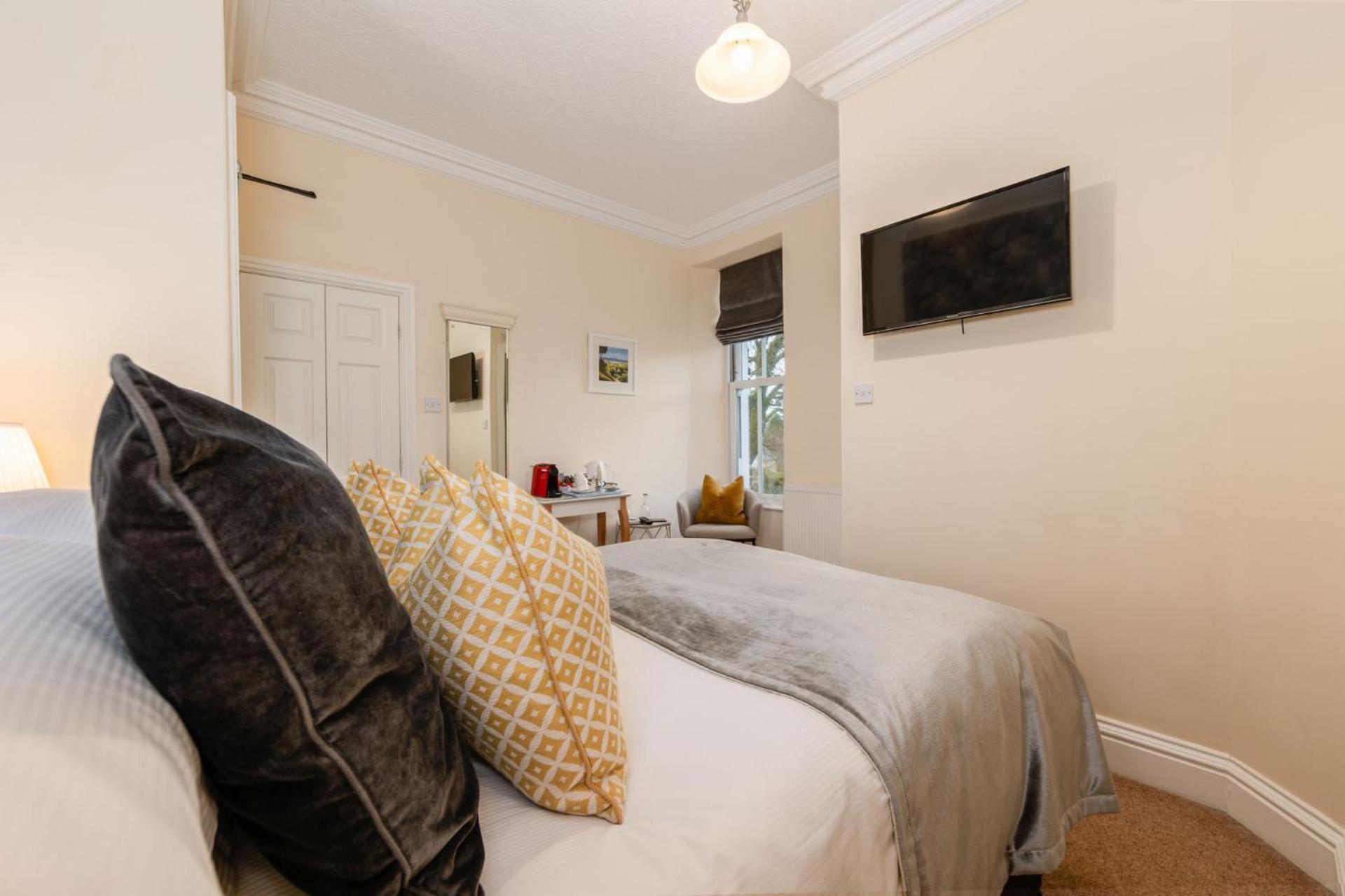 Wheatlands Lodge-Windermere - Guest House Of The Year 2024 - Adult Only - Free Car Park Zewnętrze zdjęcie